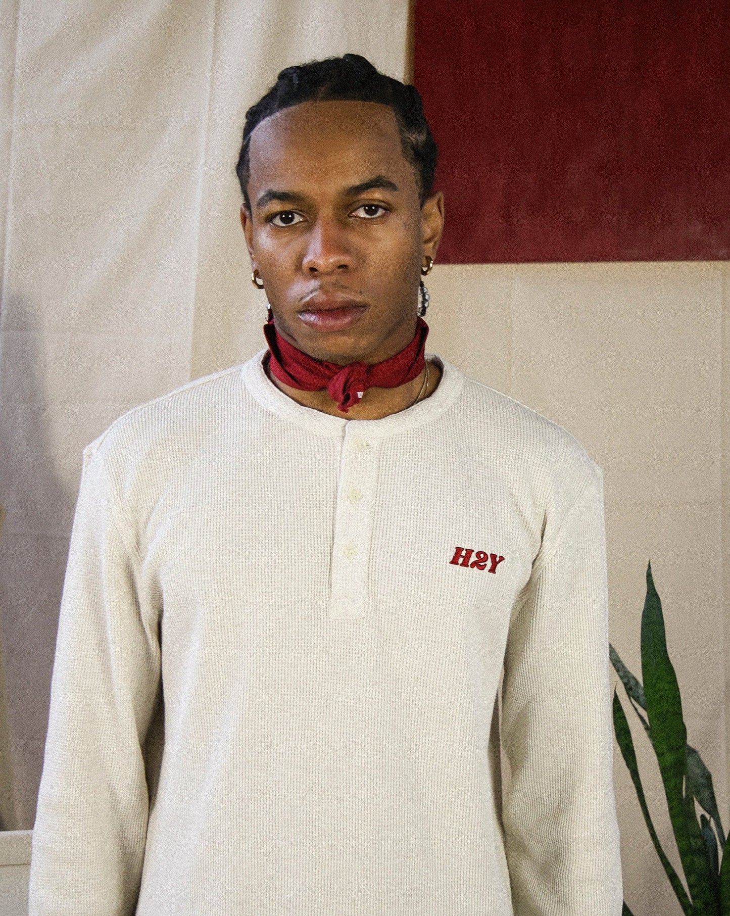 H2Y Textured Henley - Beige